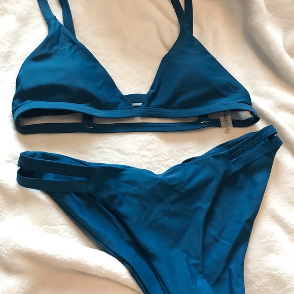 bathing suit set - Picture 2 of 3